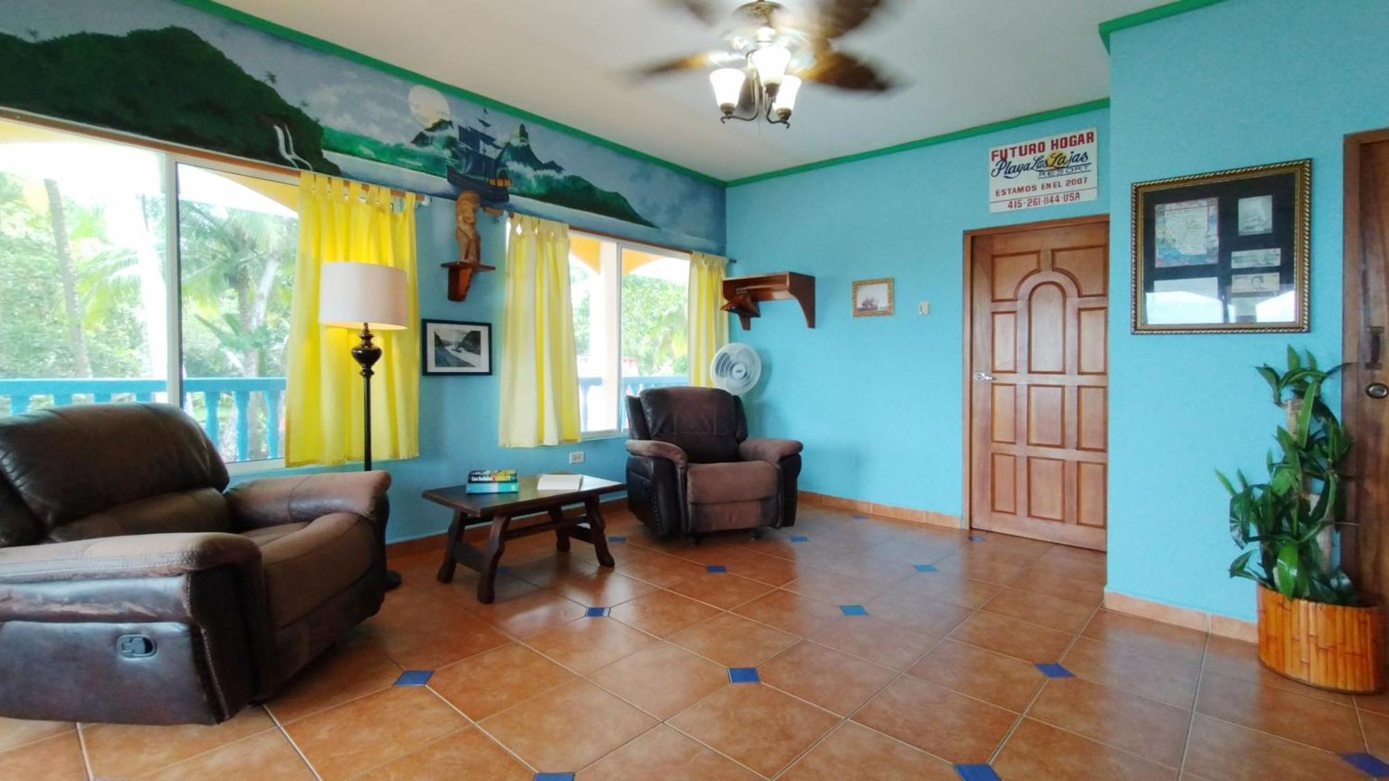 Las Lajas Beach Resort エクステリア 写真