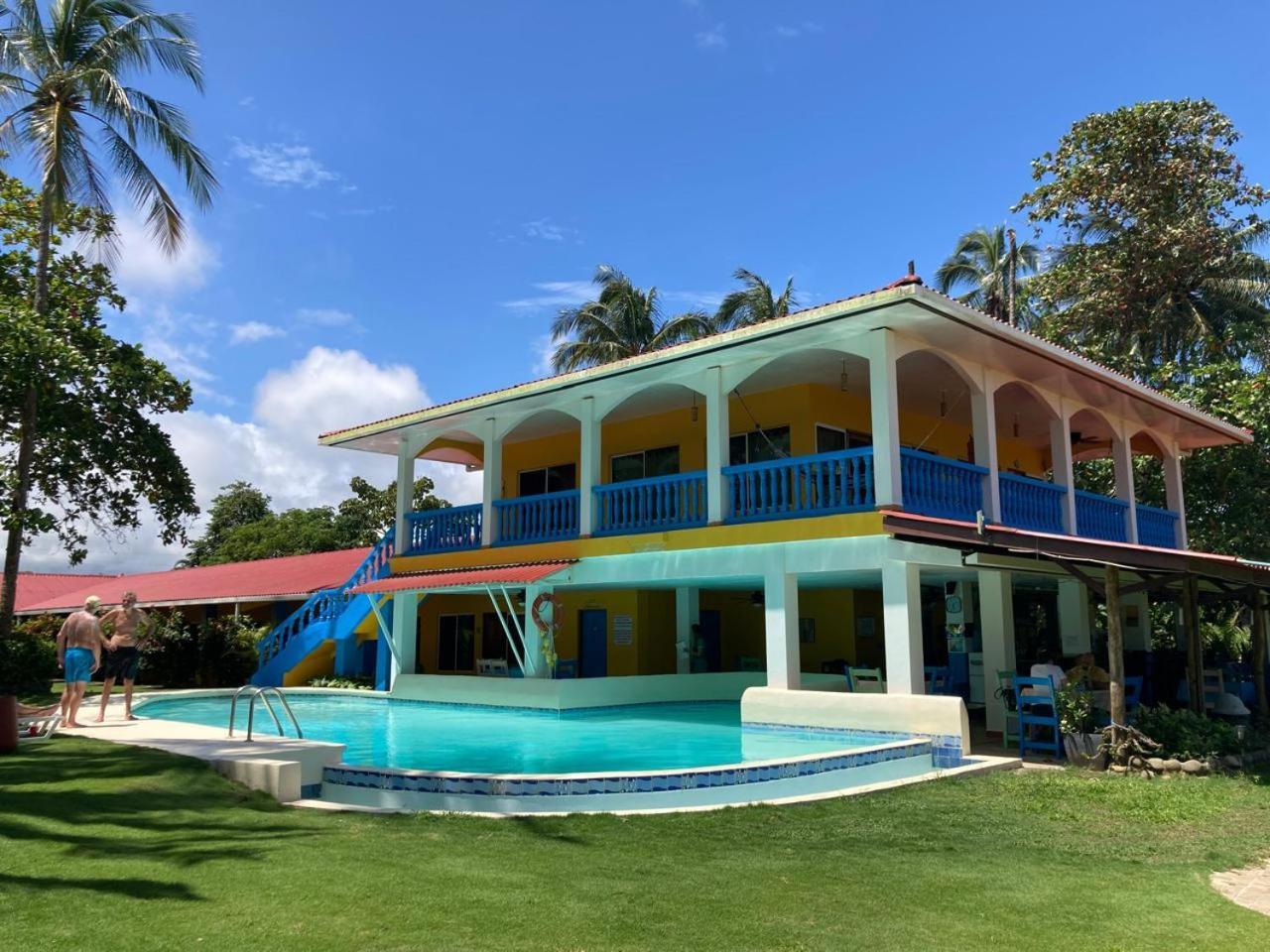 Las Lajas Beach Resort エクステリア 写真