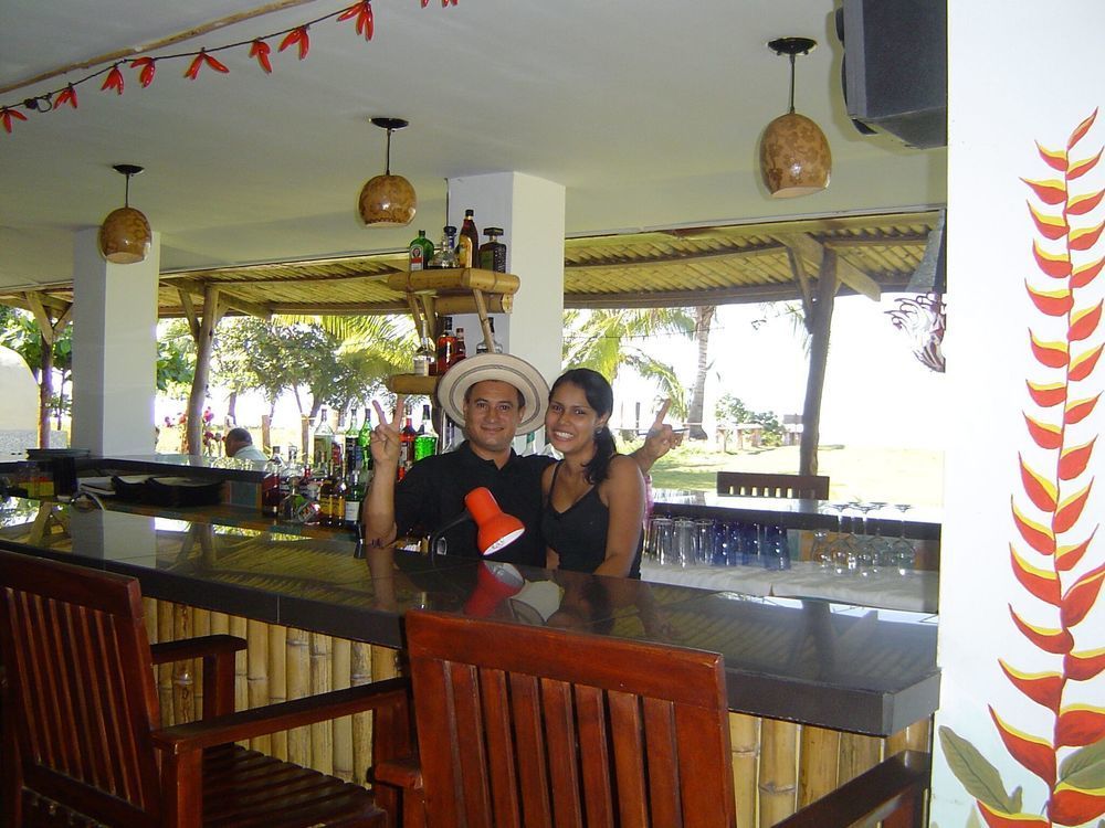 Las Lajas Beach Resort エクステリア 写真